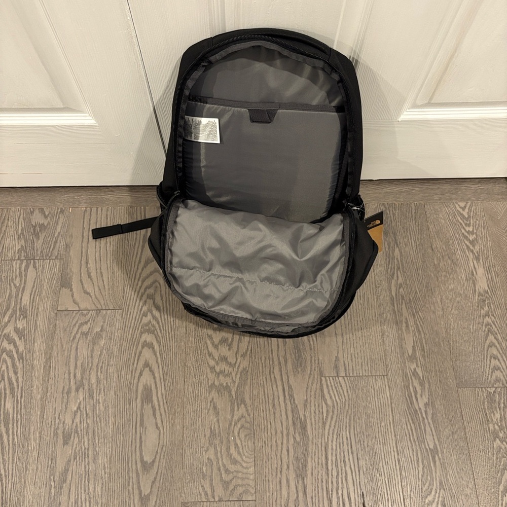 The North Face Men's Jet Black Backpack - Picture 3 of 5